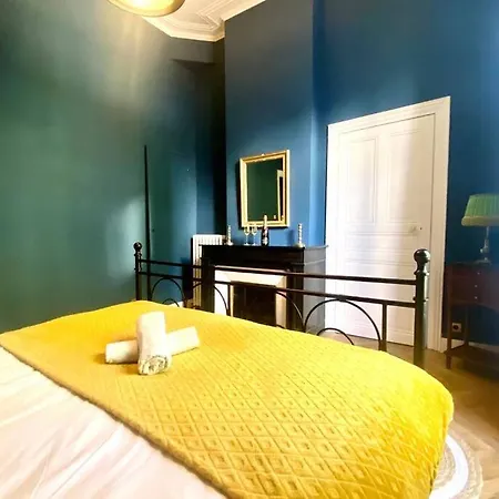 Le Questel In The Heart Of The With Apartment *