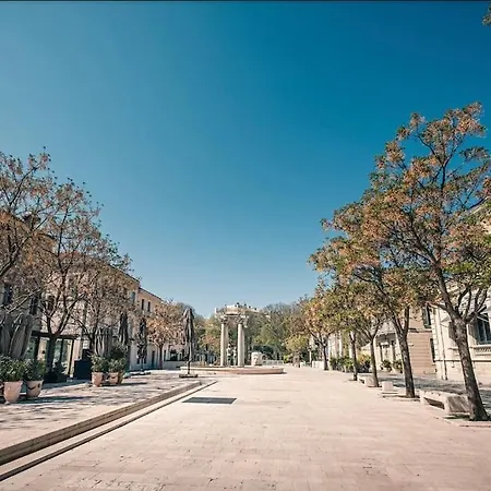Le Questel In The Heart Of The With Apartment