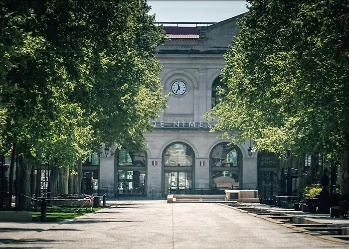 Appartement Le Questel Au Cœur De La Cité Romaine Avec Clim