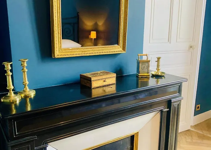 Le Questel Au Coeur De La Cite Romaine Avec Clim * نيم